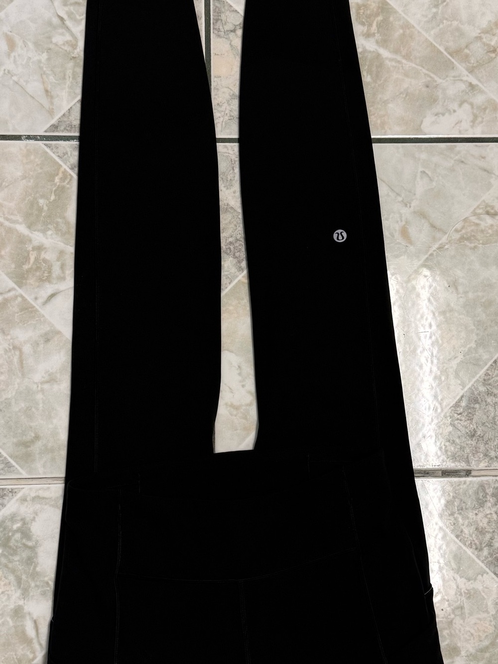 lululemon athletica Black Leggings Size 4 Tall
